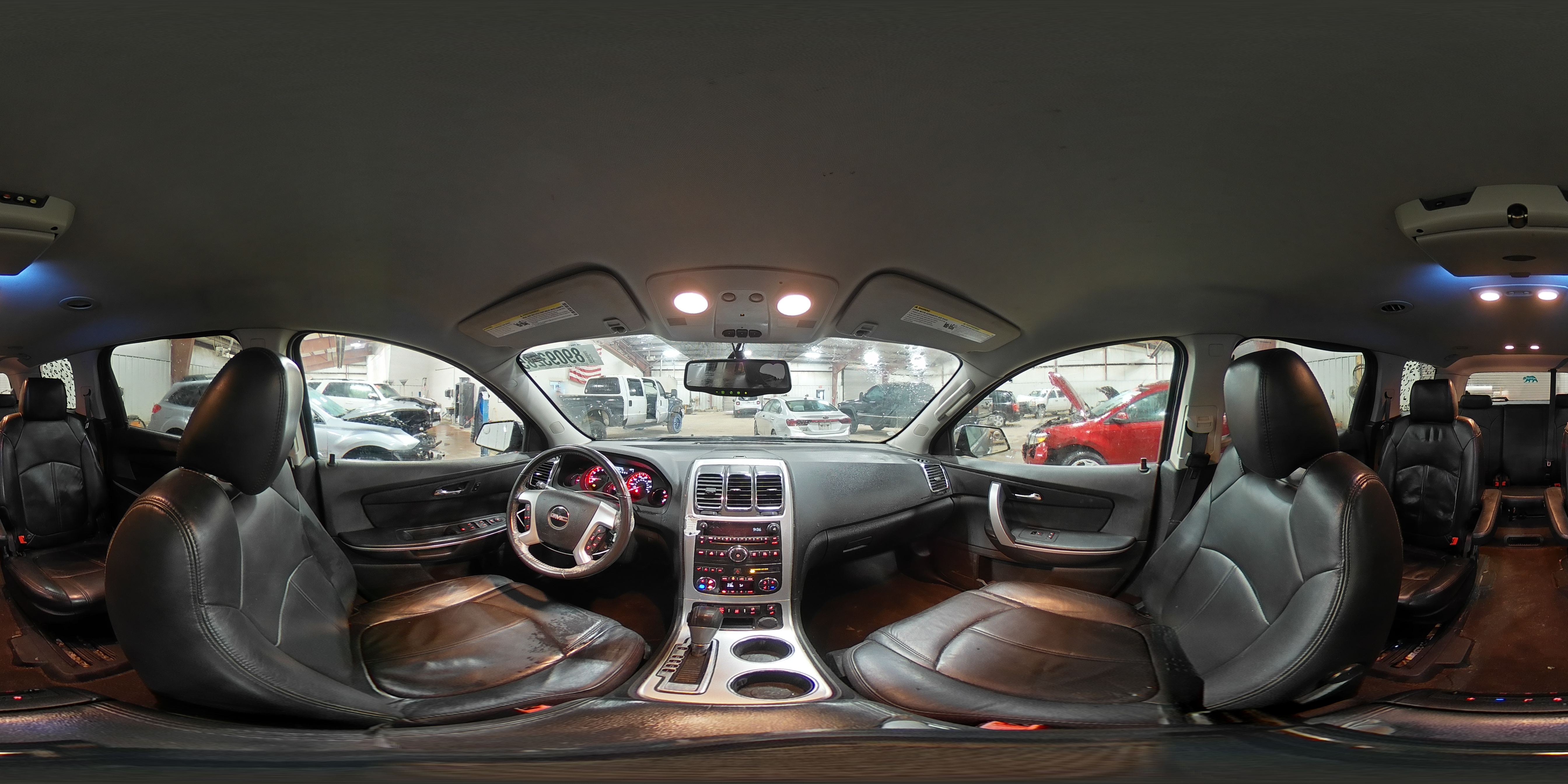 2012 GMC Acadia - Image 16