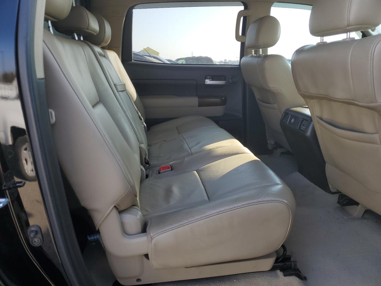 2010 Toyota Tundra - Image 10