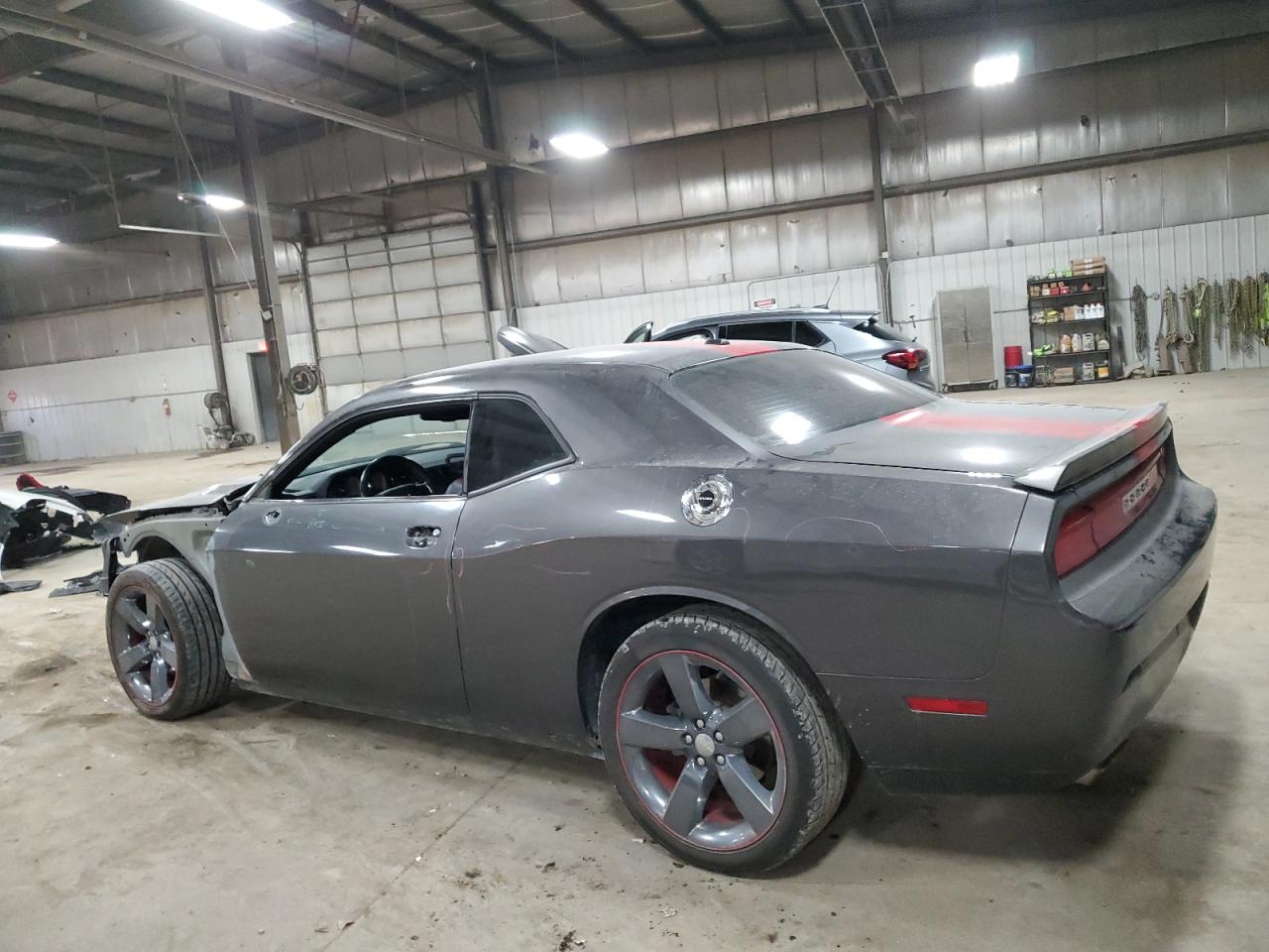 2013 Dodge Challenger - Image 2