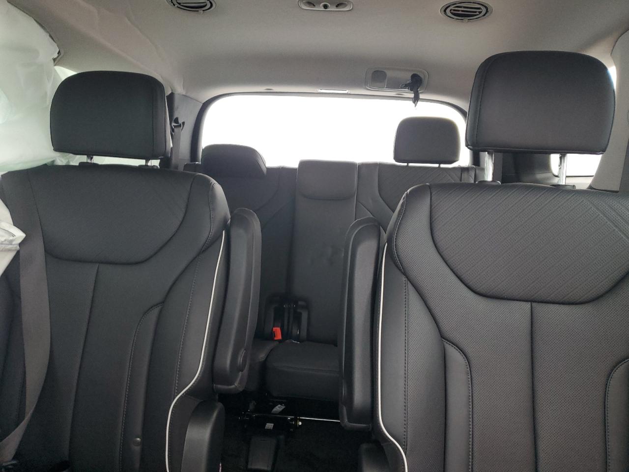 2024 Hyundai Palisade - Image 10