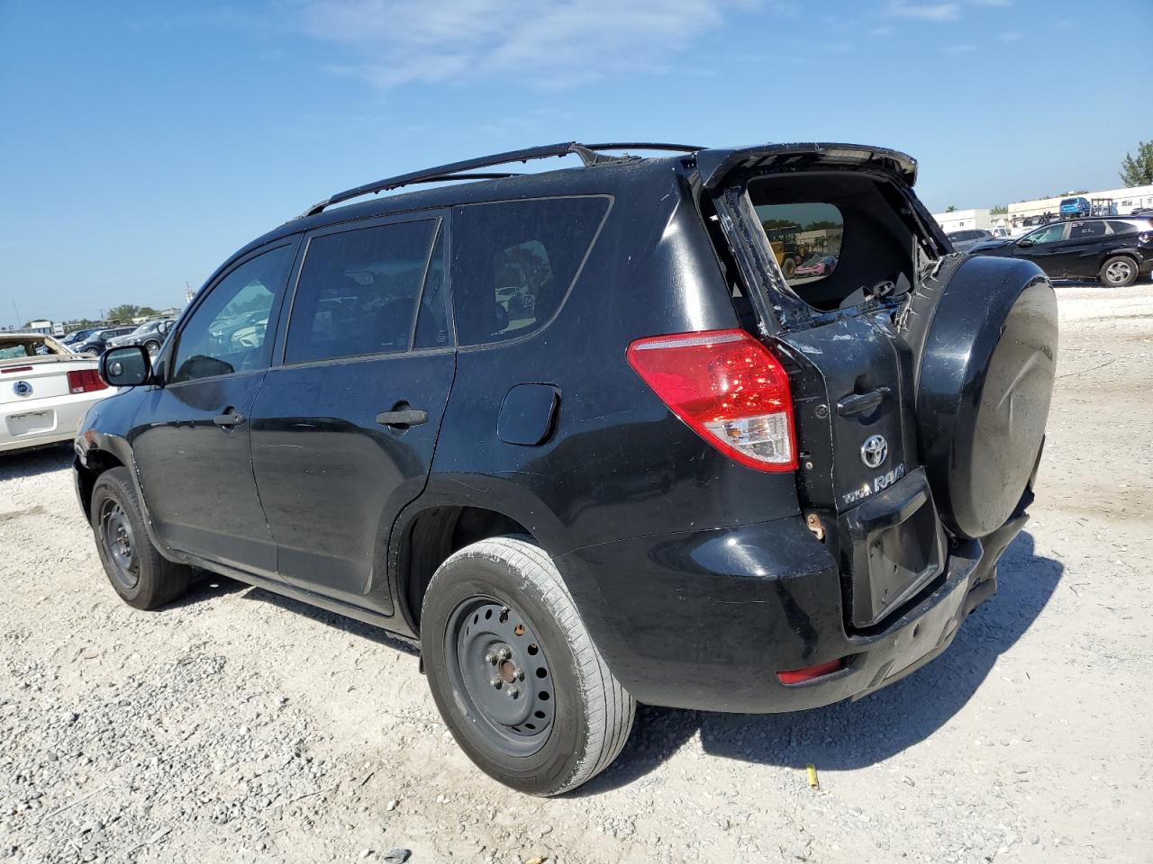2008 Toyota RAV 4 - Image 2