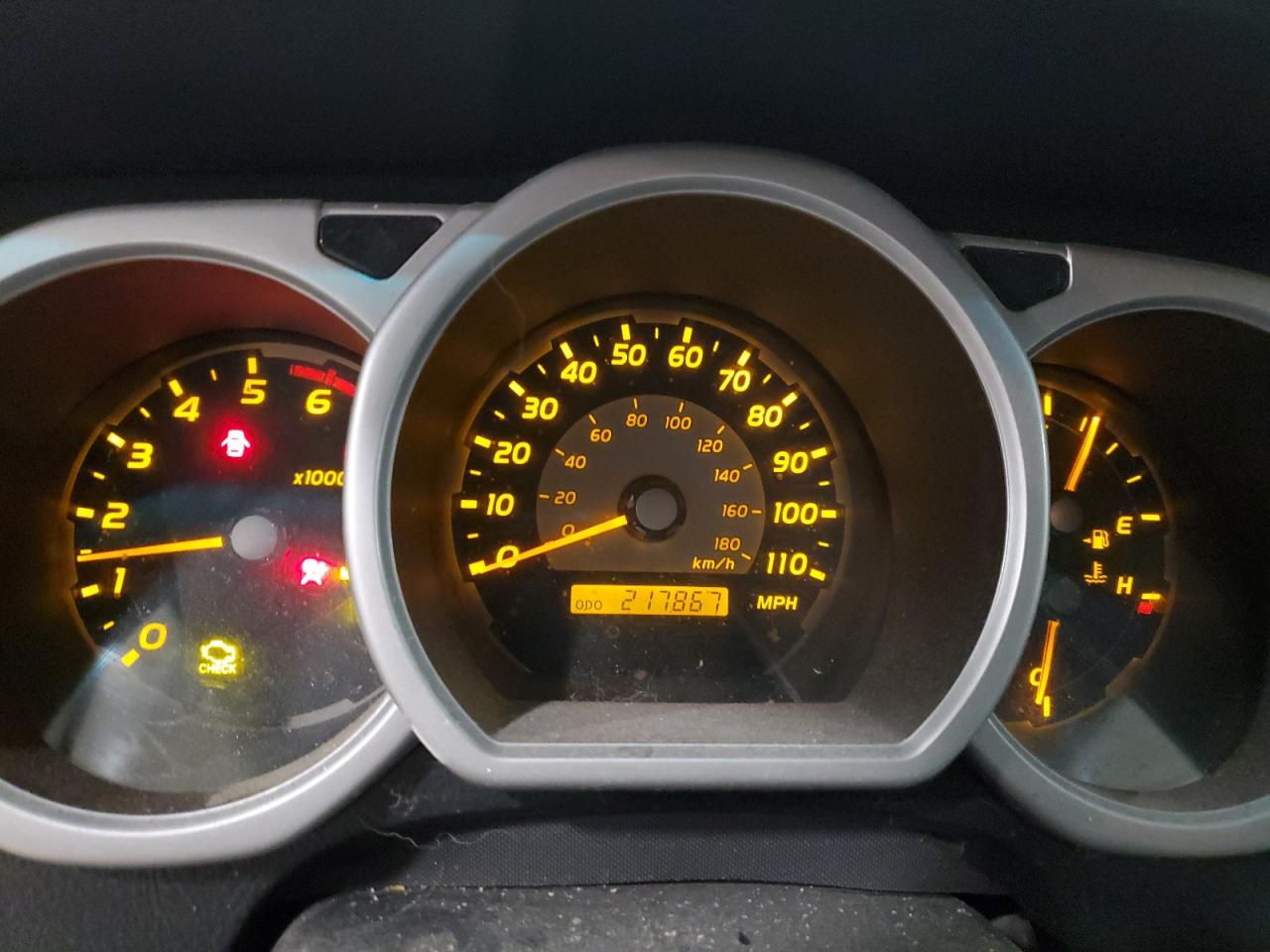2005 Toyota 4Runner - Image 9