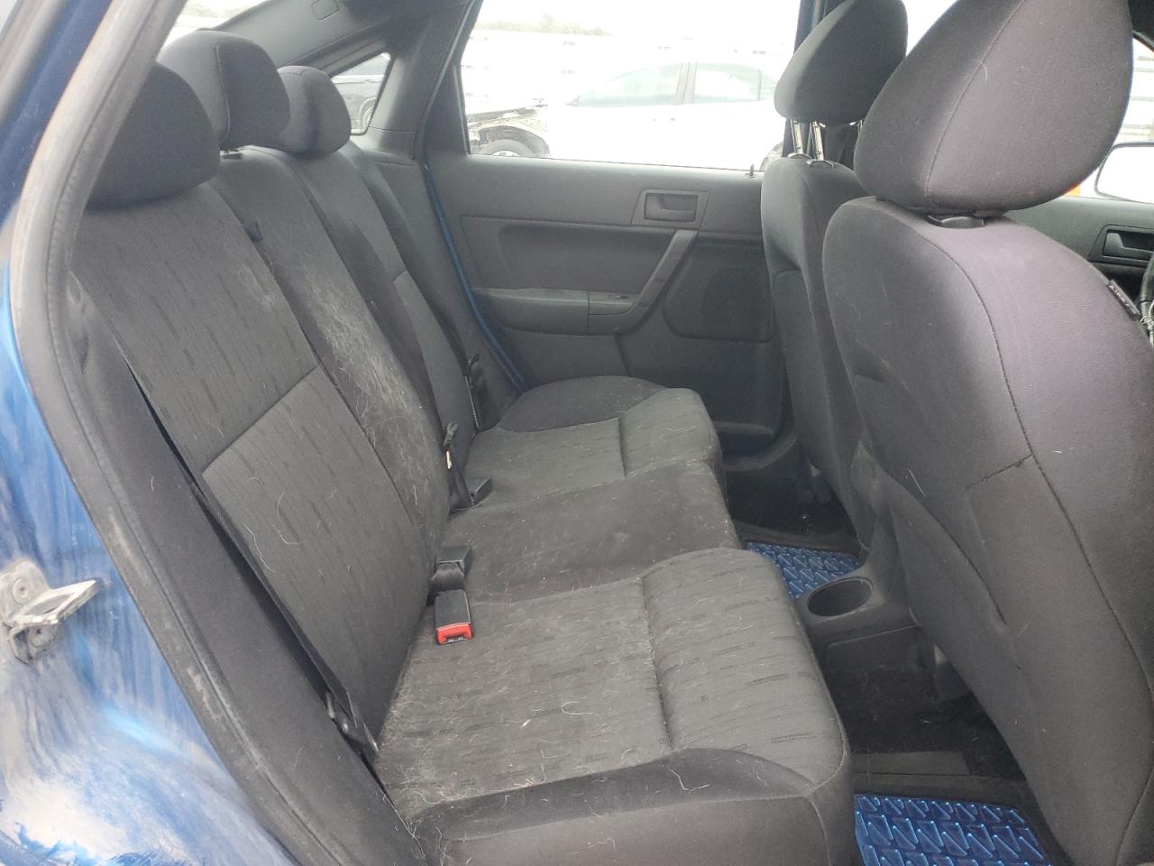 2011 Ford Focus - Image 10