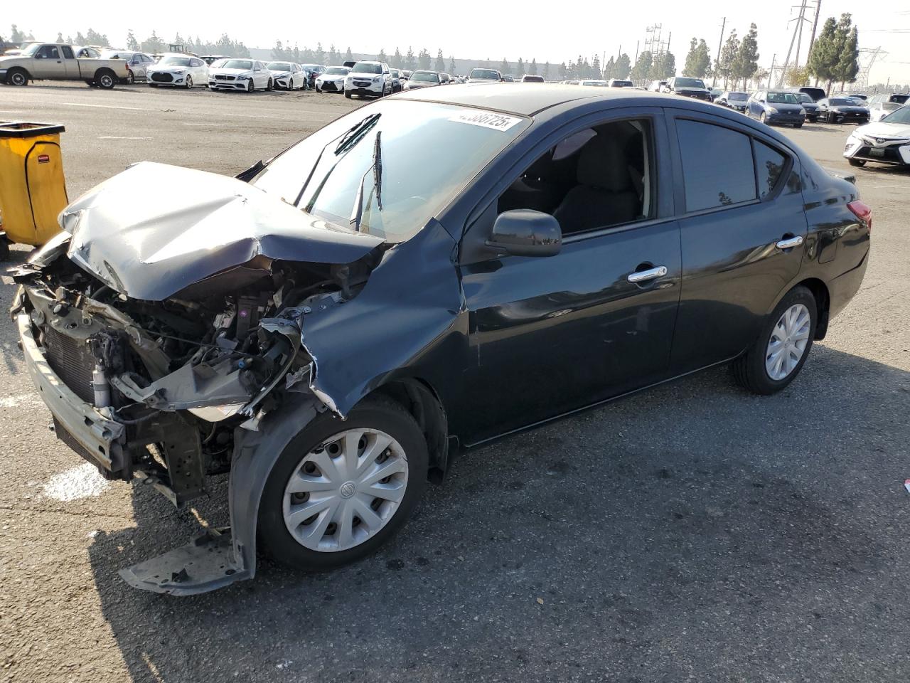 2013 Nissan Versa - Image 1