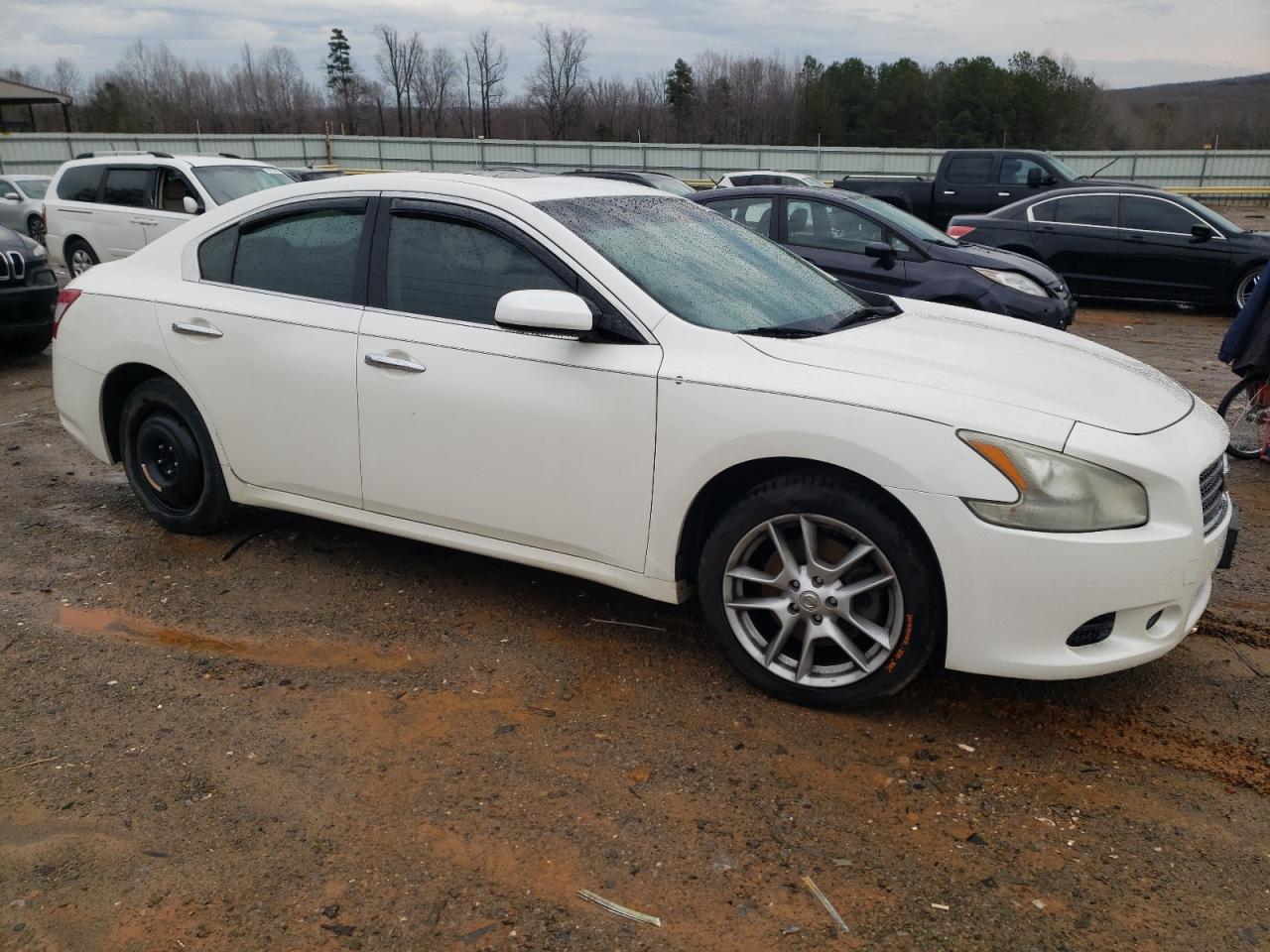 2009 Nissan Maxima - Image 4