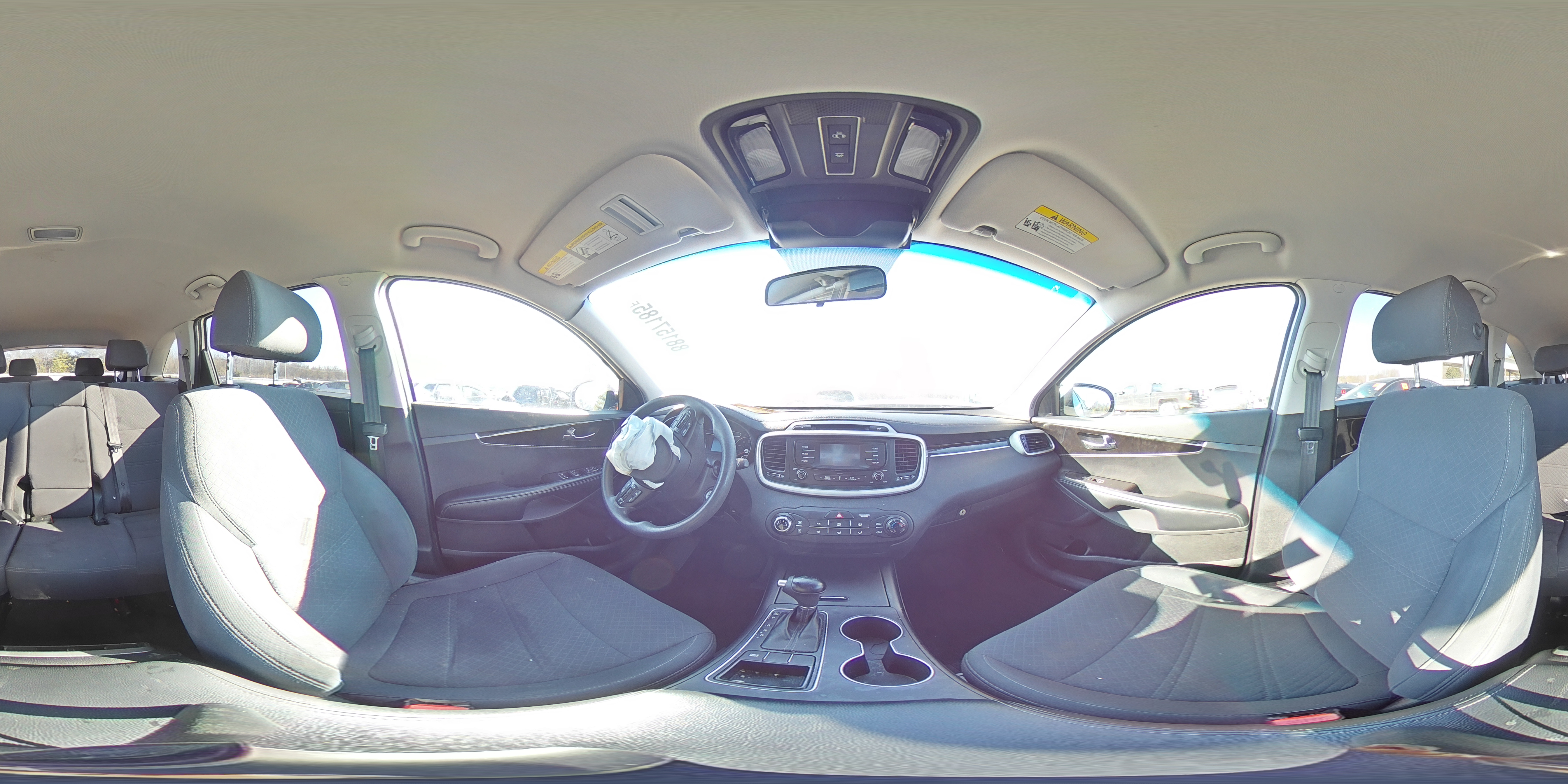 2018 Kia Sorento - Image 14