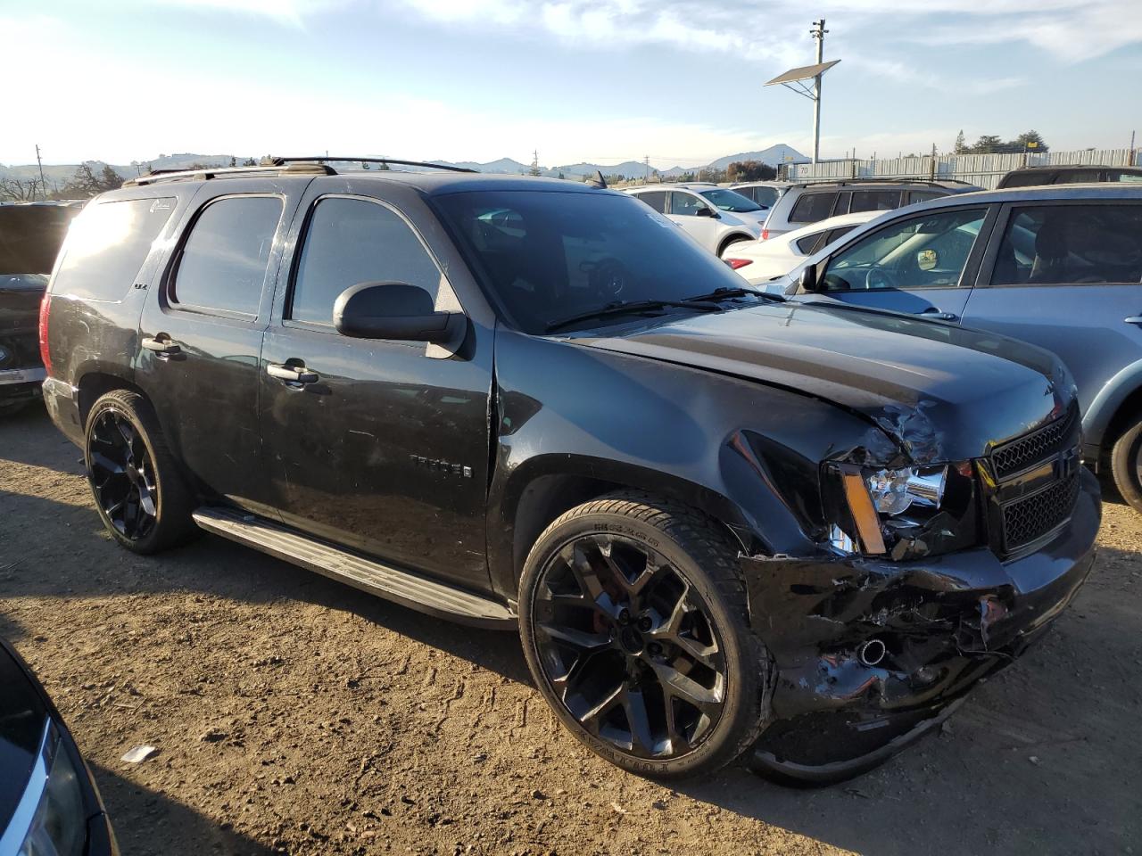 2007 Chevrolet Tahoe - Image 4