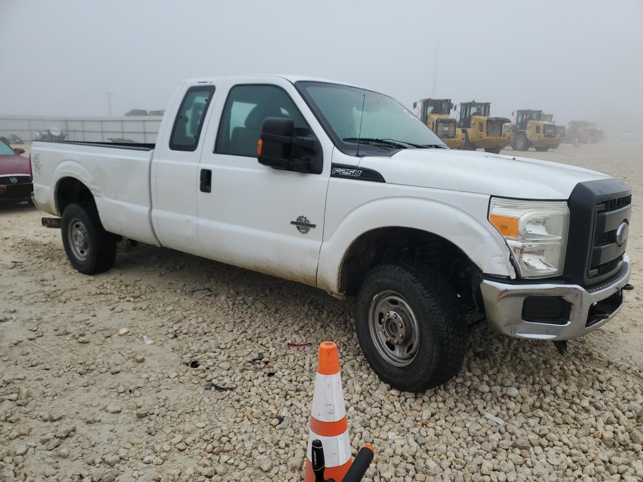 2013 Ford F250 - Image 4