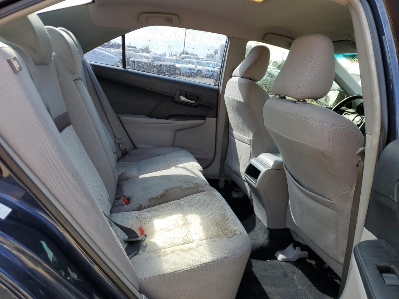 2014 Toyota Camry - Image 10