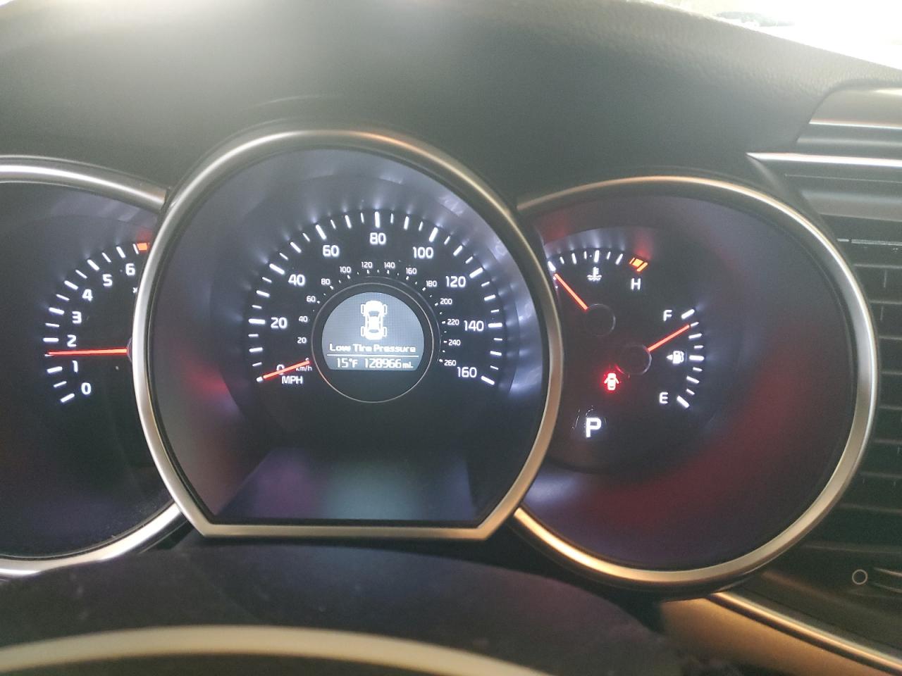 2015 Kia Optima - Image 9