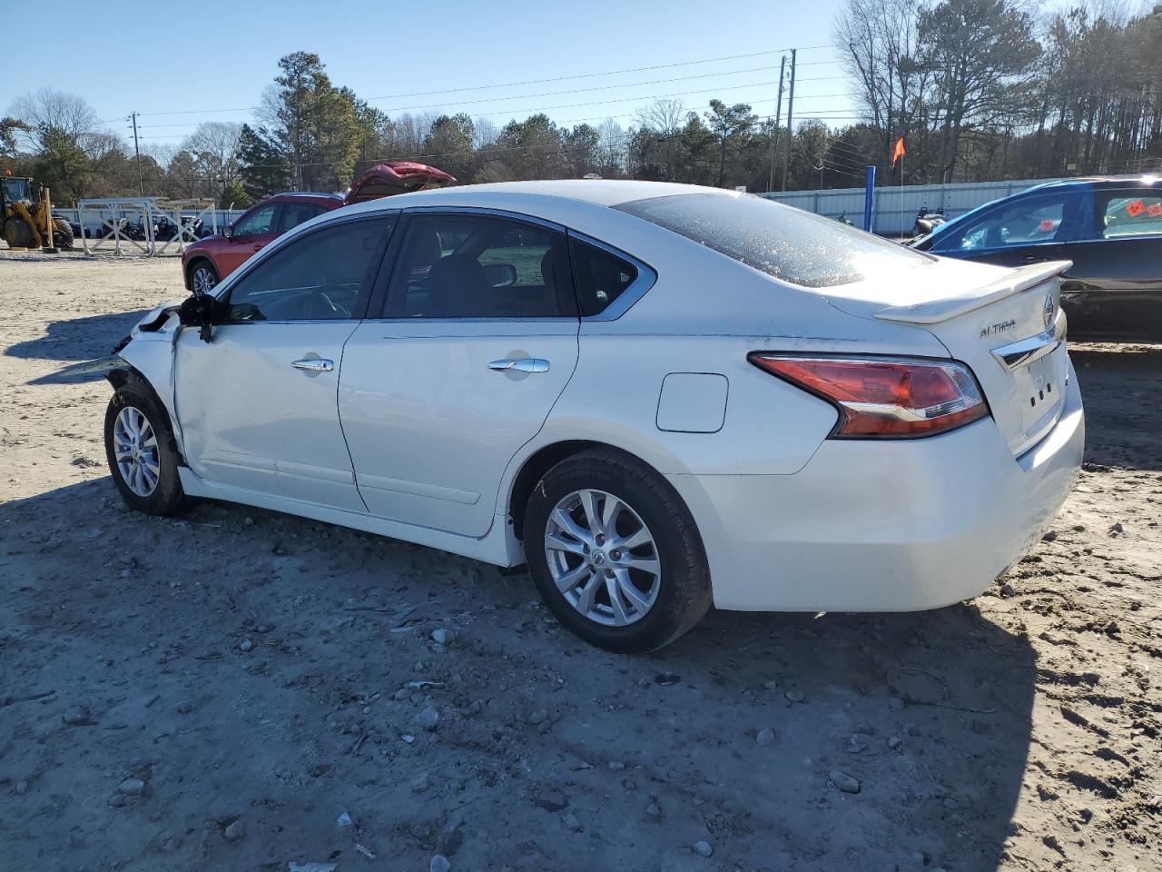 2014 Nissan Altima - Image 2