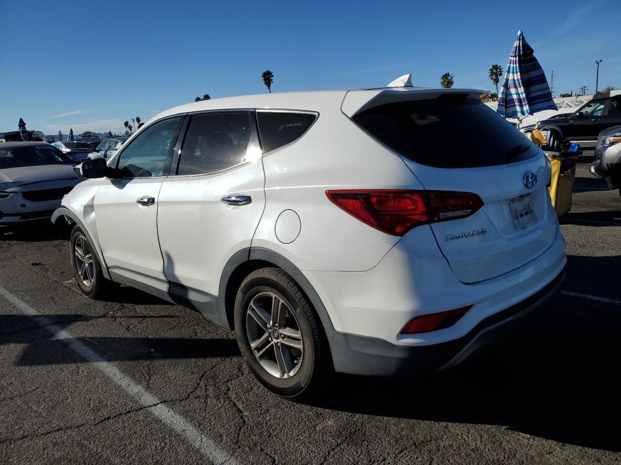 2017 Hyundai Santa Fe - Image 2
