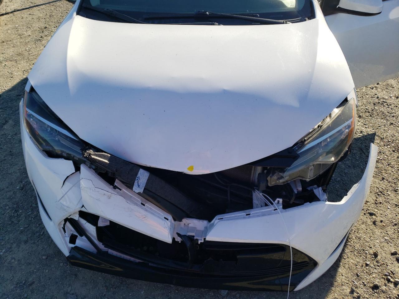 2018 Toyota Corolla - Image 11