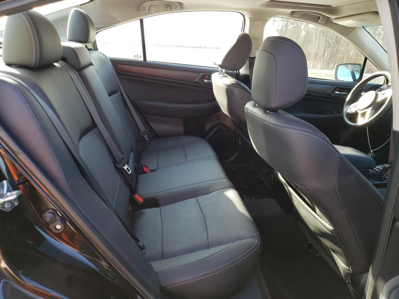 2017 Subaru Legacy - Image 10