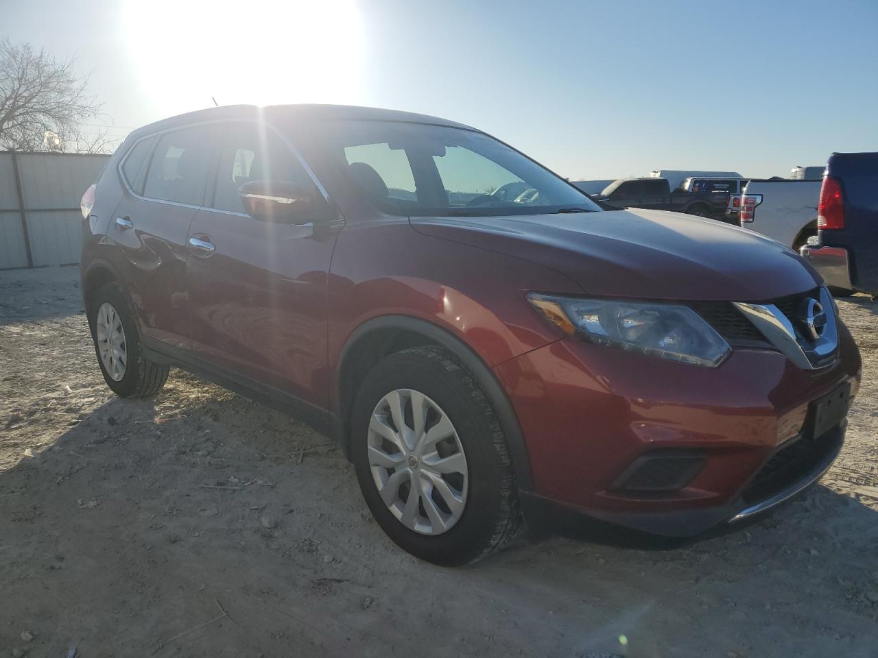 2015 Nissan Rogue - Image 4