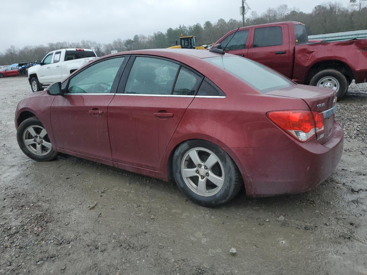 2015 Chevrolet Cruze - Image 2