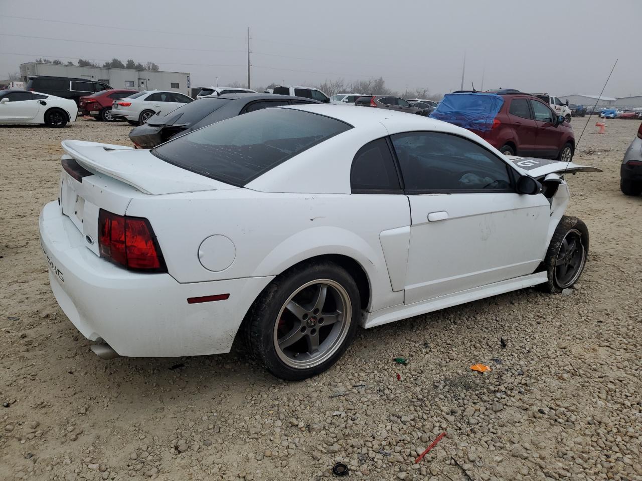 2000 Ford Mustang - Image 3