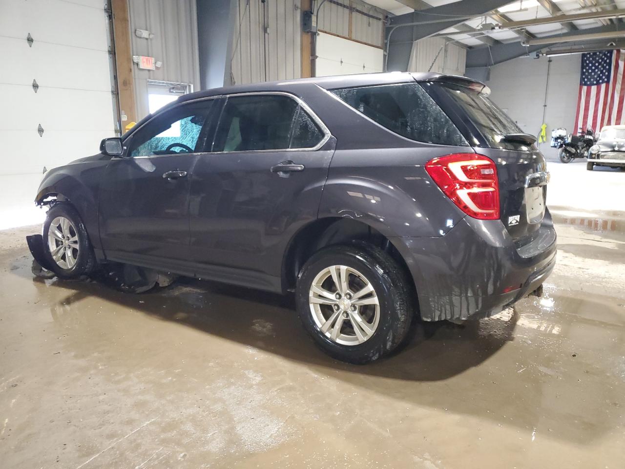 2016 Chevrolet Equinox - Image 2