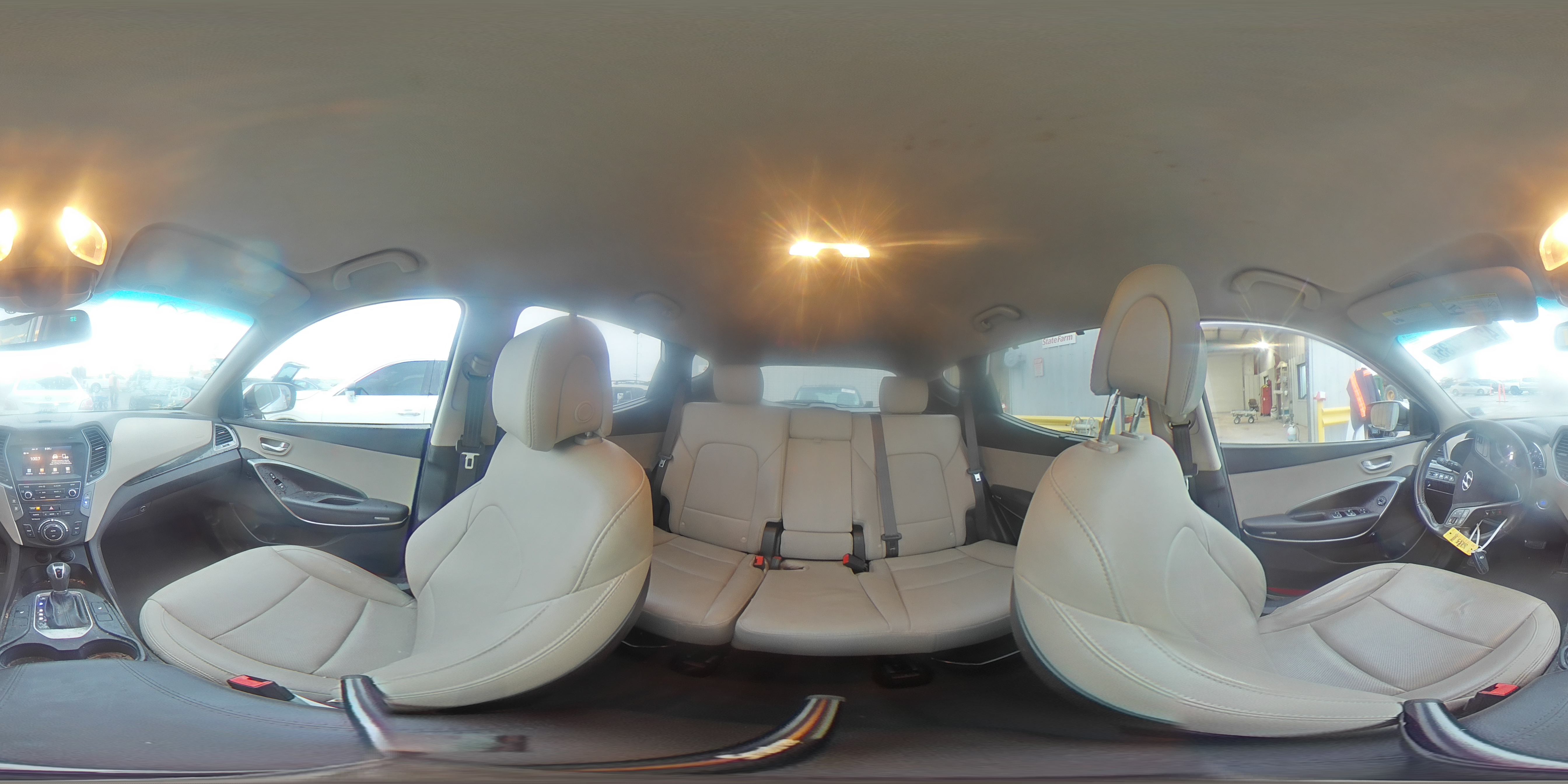 2017 Hyundai Santa Fe - Image 15