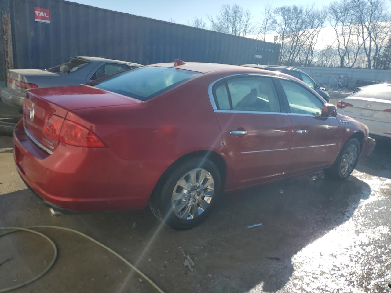 2009 Buick Lucerne - Image 3