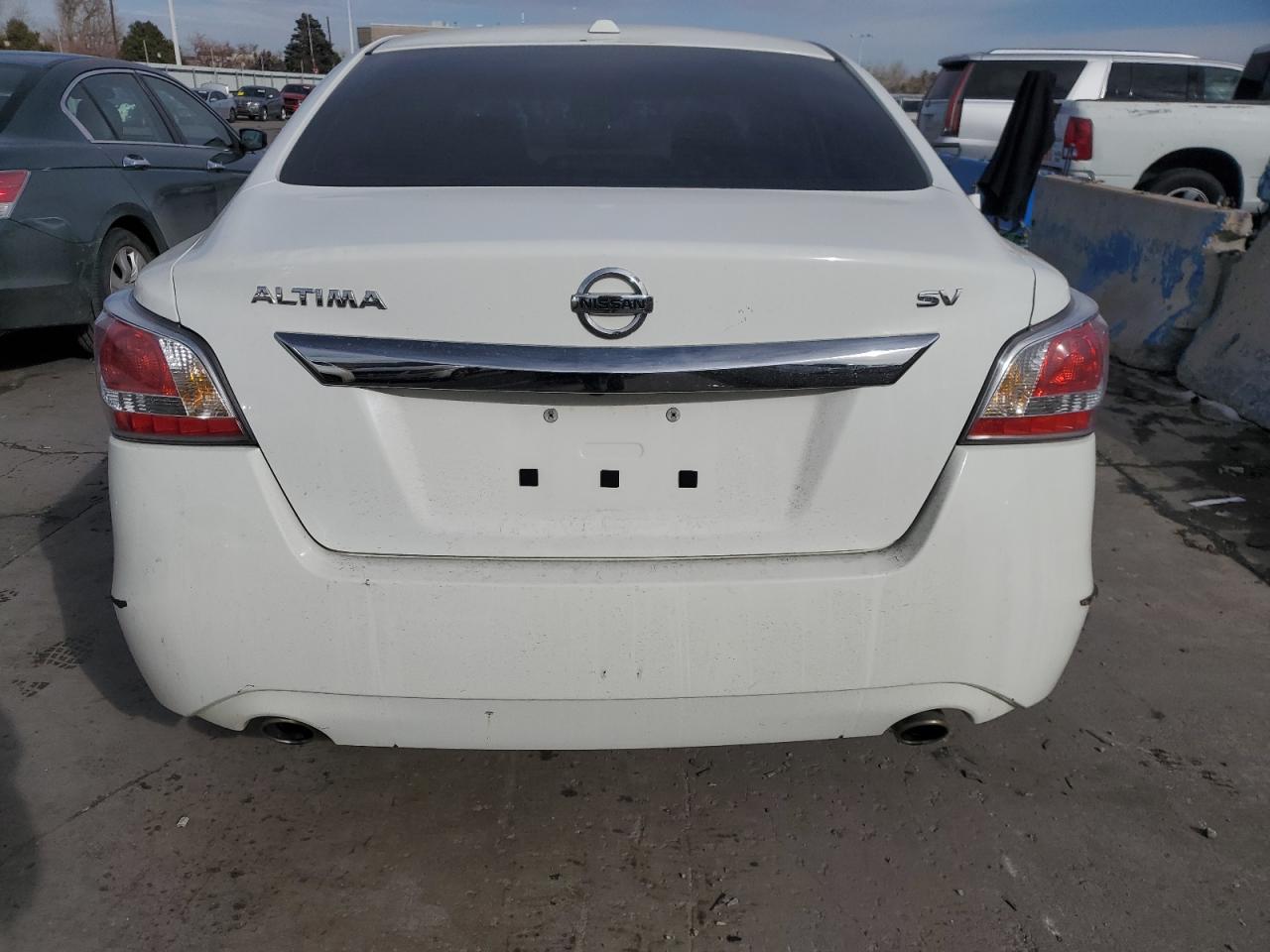 2015 Nissan Altima - Image 6