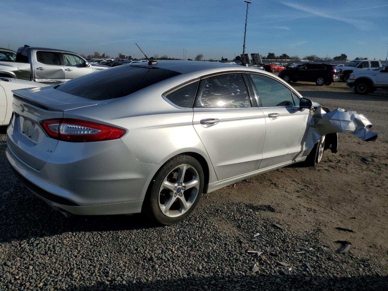 VIN 3FA6P0H76FR105633 2015 FORD FUSION no.3