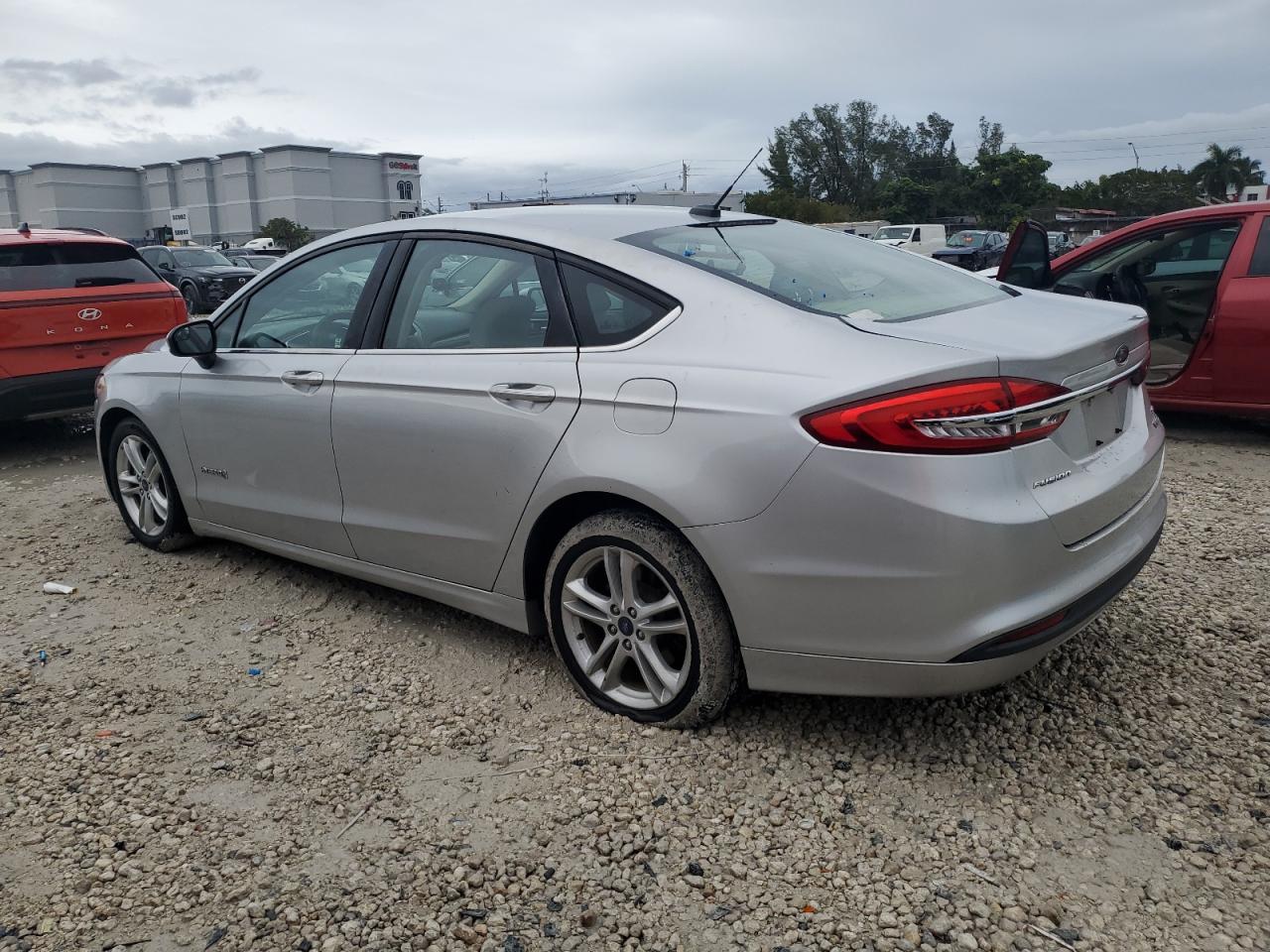 2018 Ford Fusion - Image 2