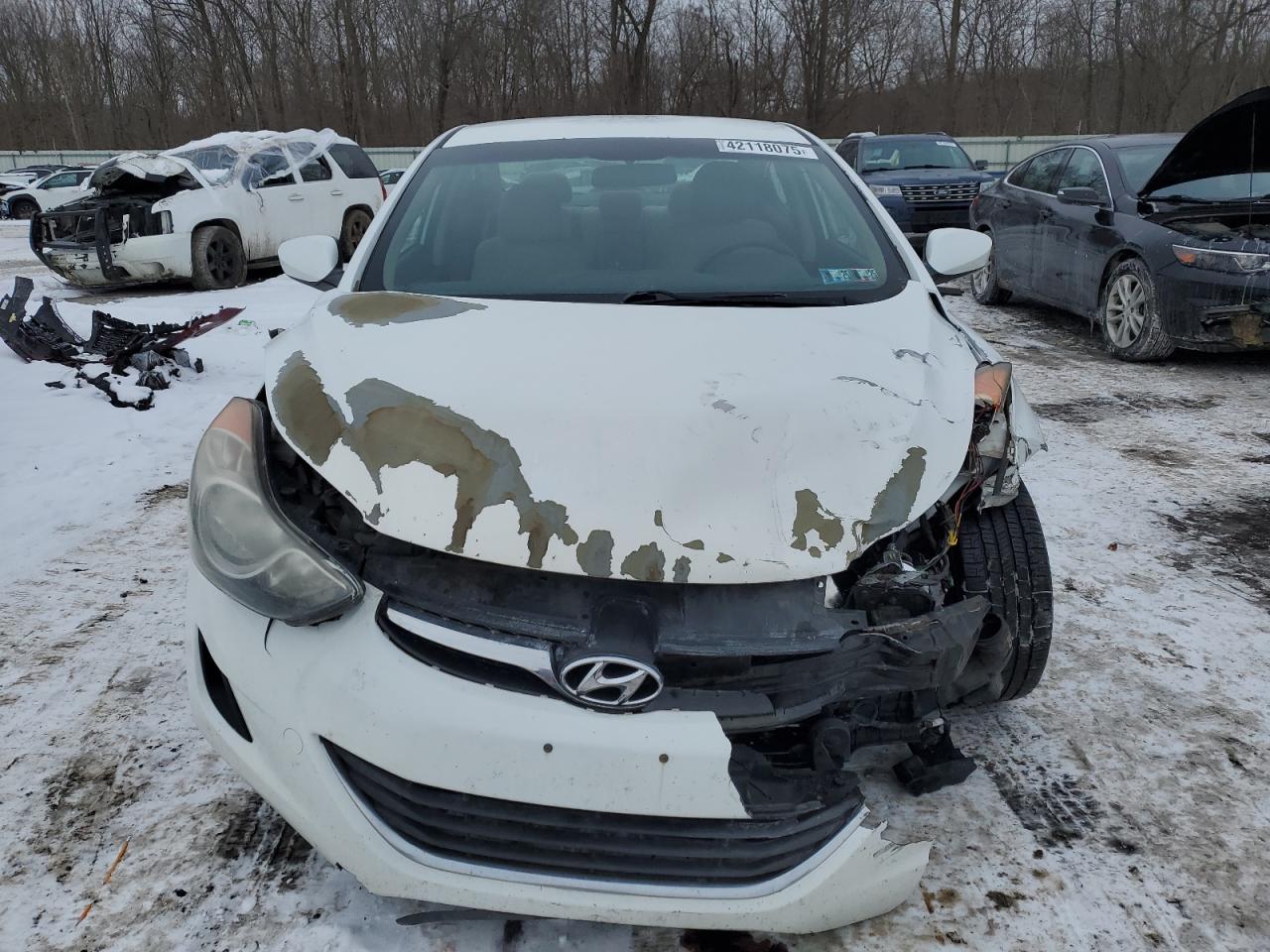 2013 Hyundai Elantra - Image 5