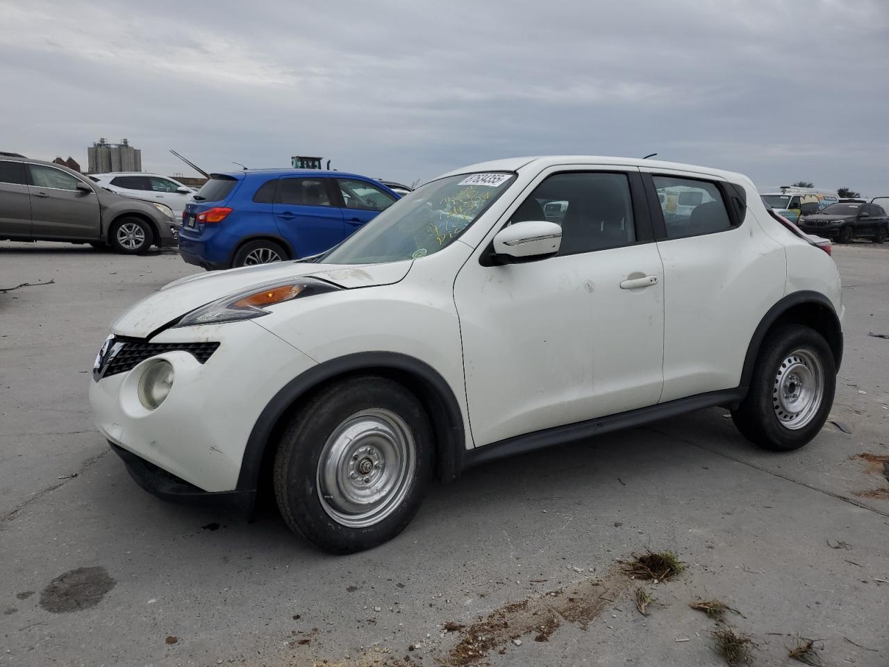 2015 Nissan Juke S იყიდება New Orleans-ში, LA - Side