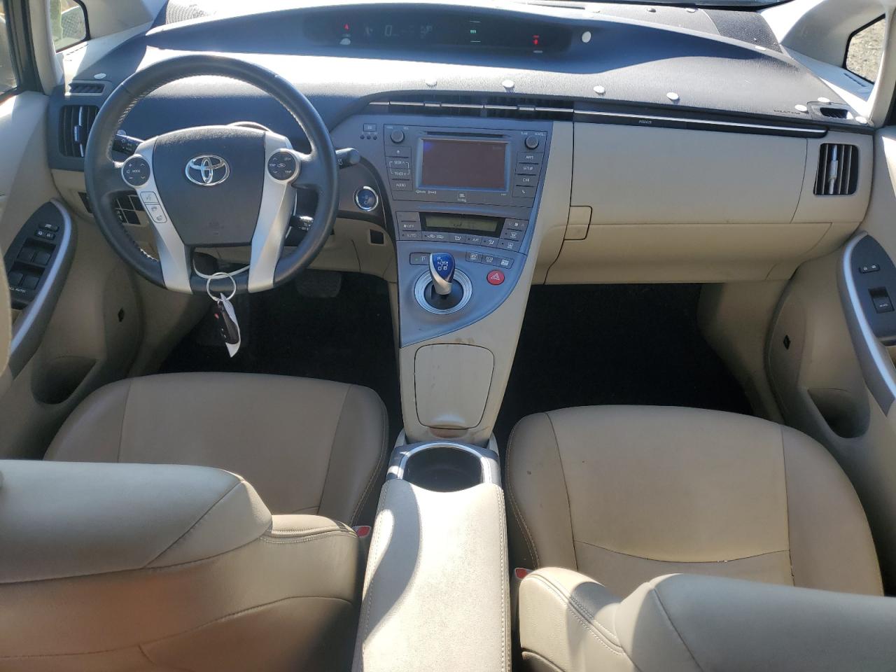 2014 Toyota Prius - Image 8