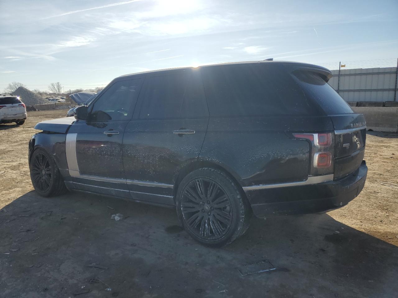 2021 Land Rover Range Rover - Image 2