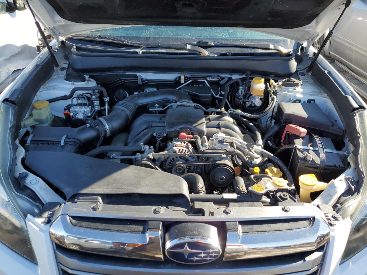 2014 Subaru Outback - Image 11