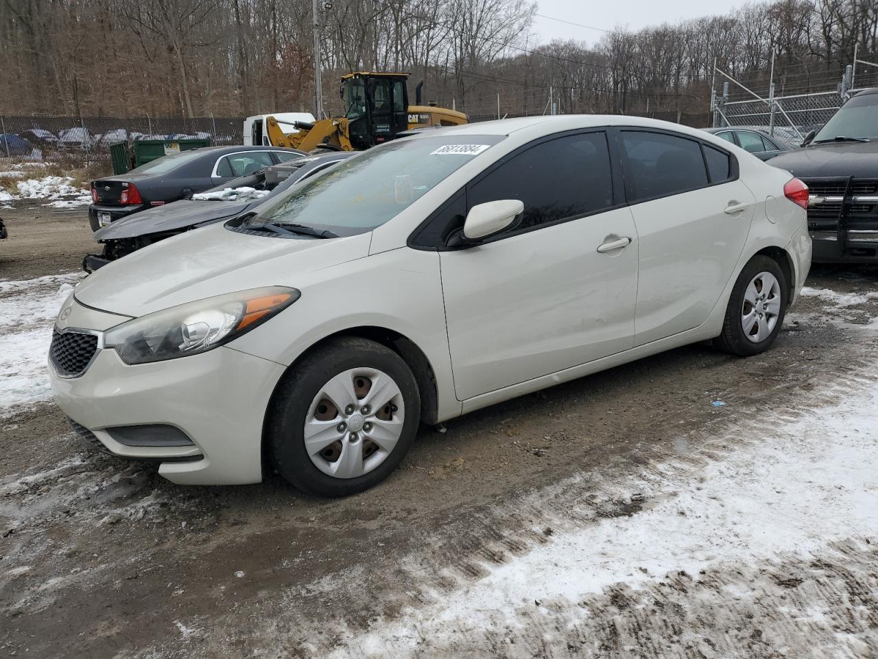 KNAFK4A64F5379530 2015 KIA FORTE - Image 1