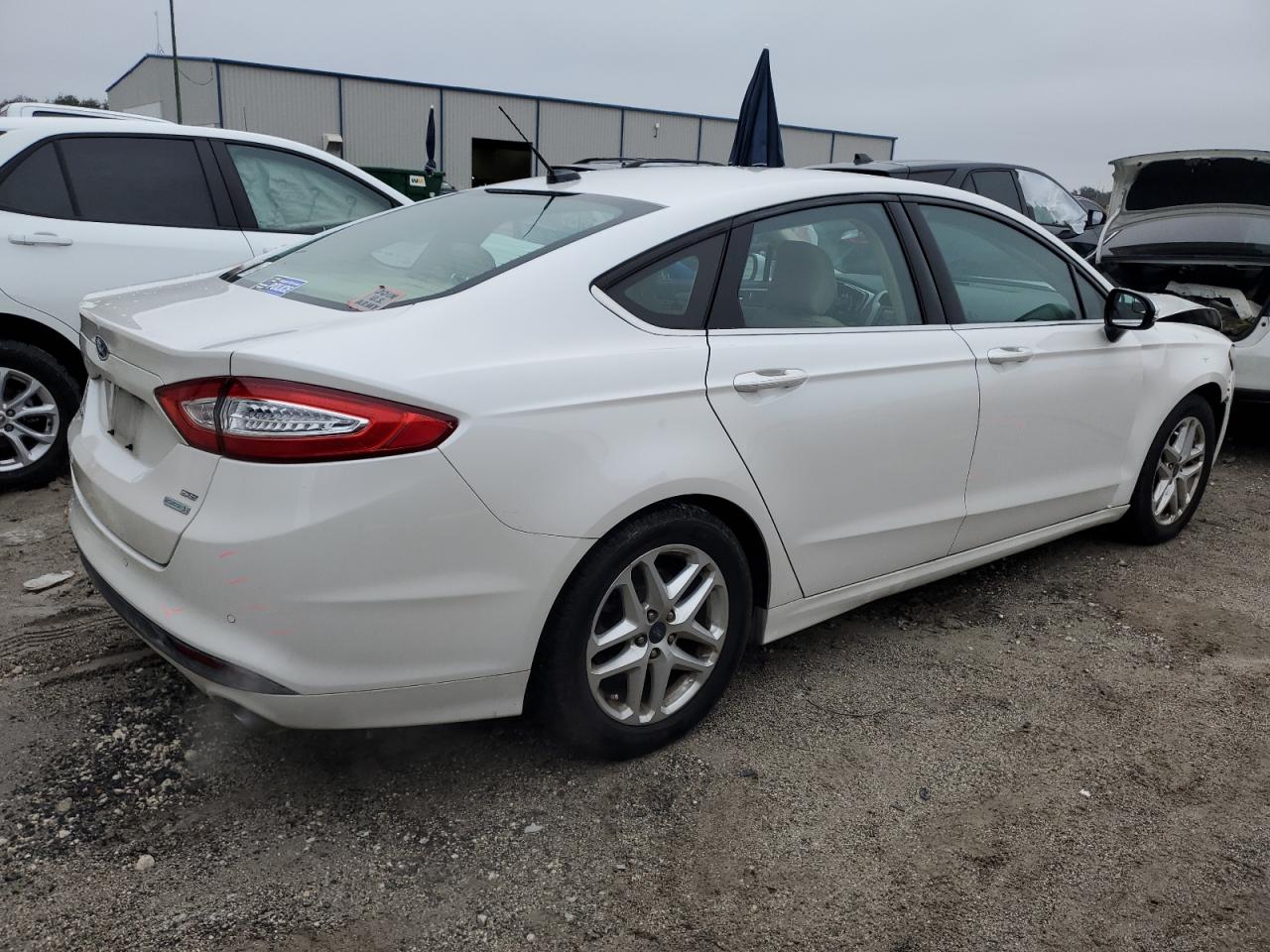 2016 Ford Fusion - Image 3