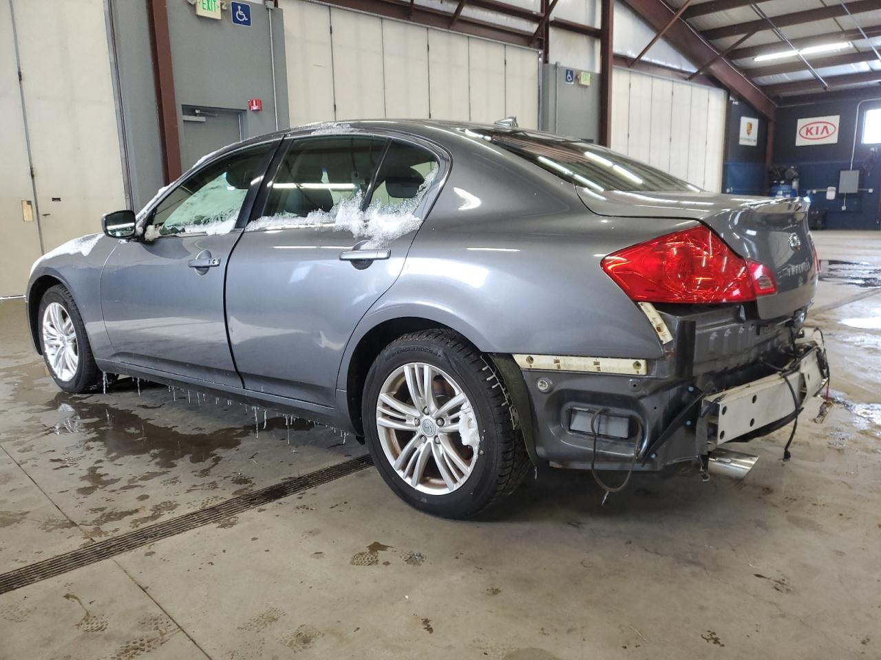 2013 Infiniti G - Image 2