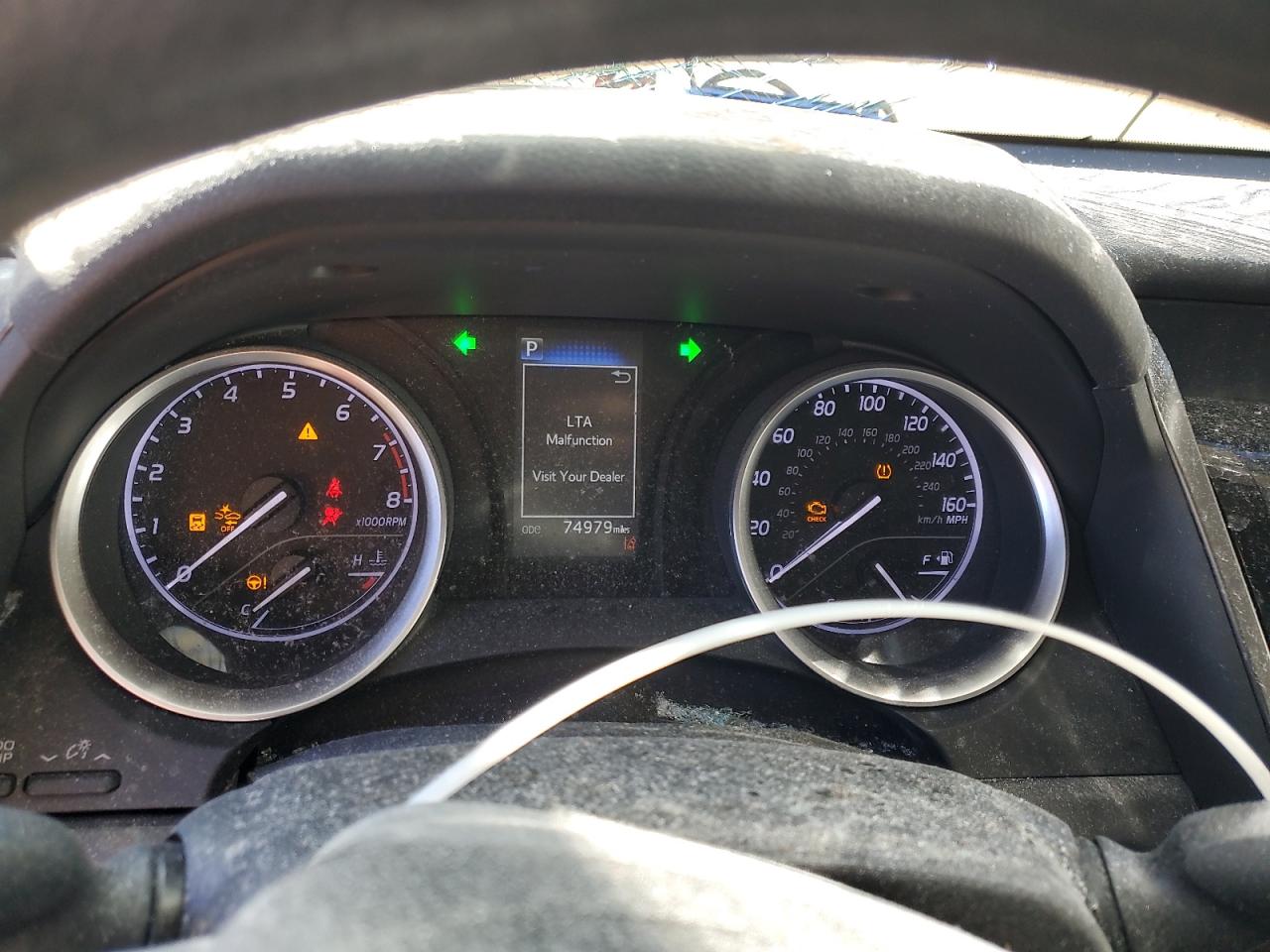 2021 Toyota Camry - Image 9