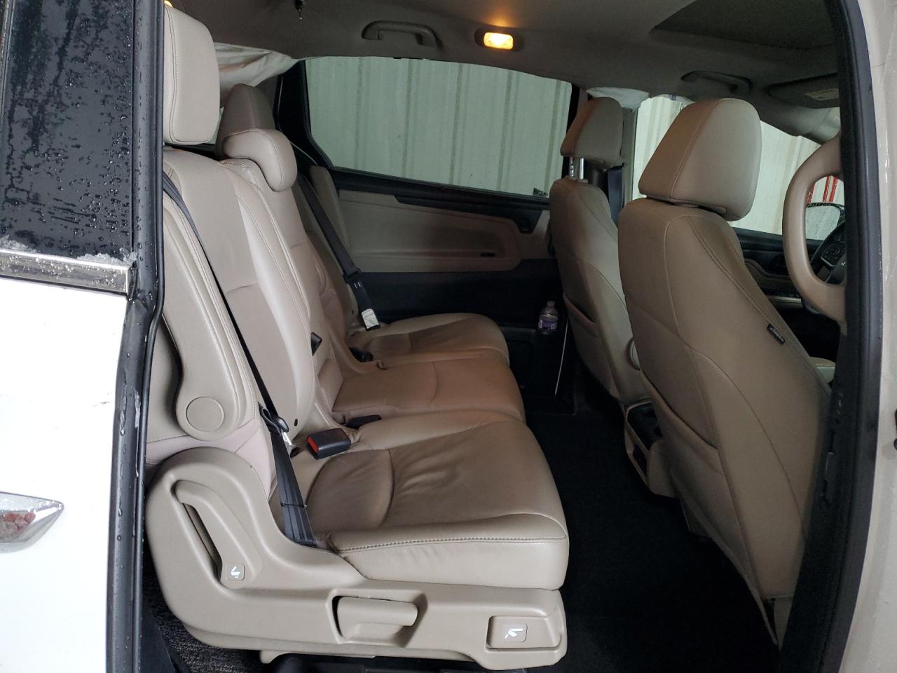 2022 Honda Odyssey - Image 11