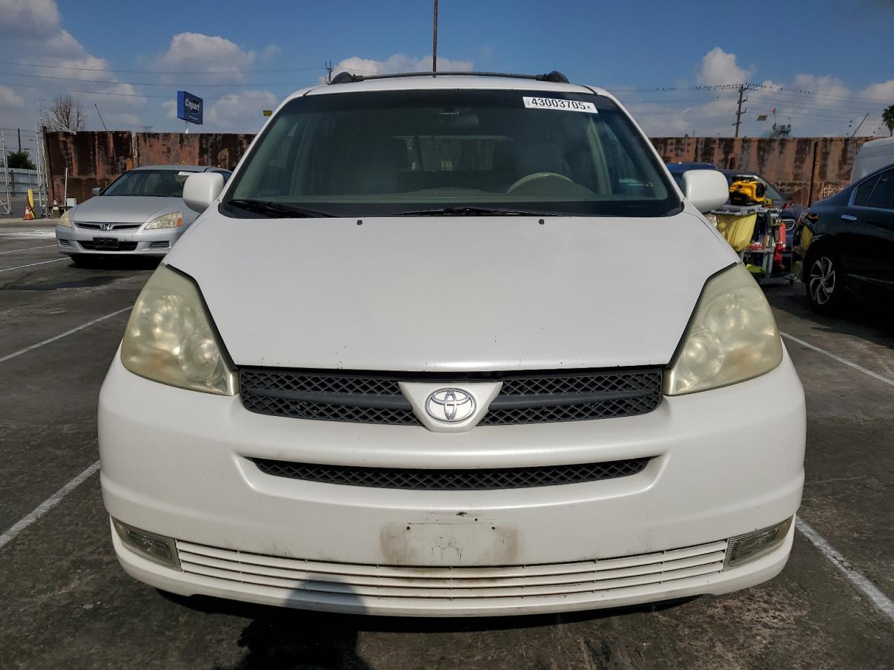 2004 Toyota Sienna - Image 5