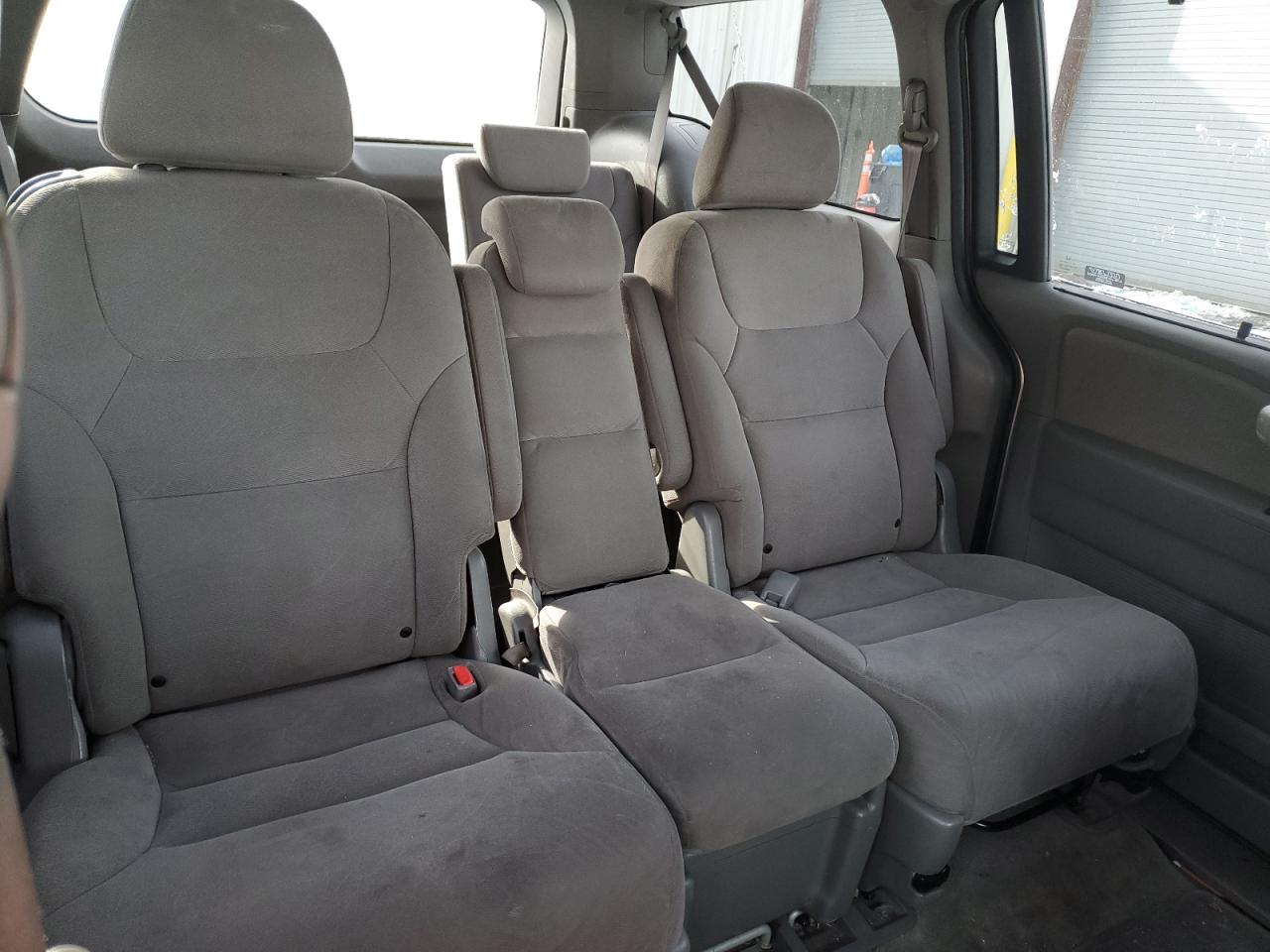 2009 Honda Odyssey - Image 11