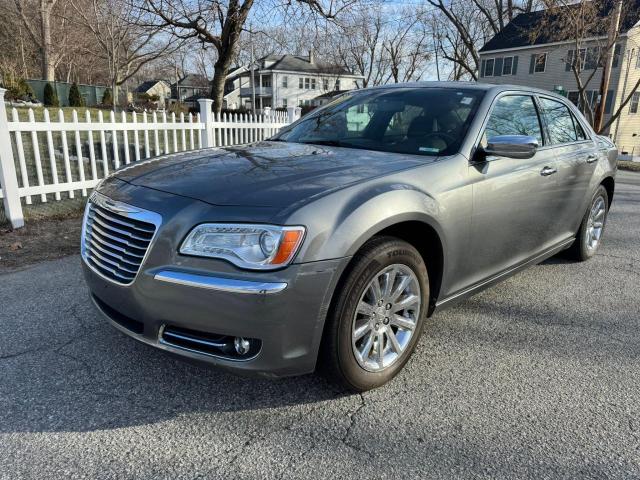 Седаны CHRYSLER 300 2012 Зеленый