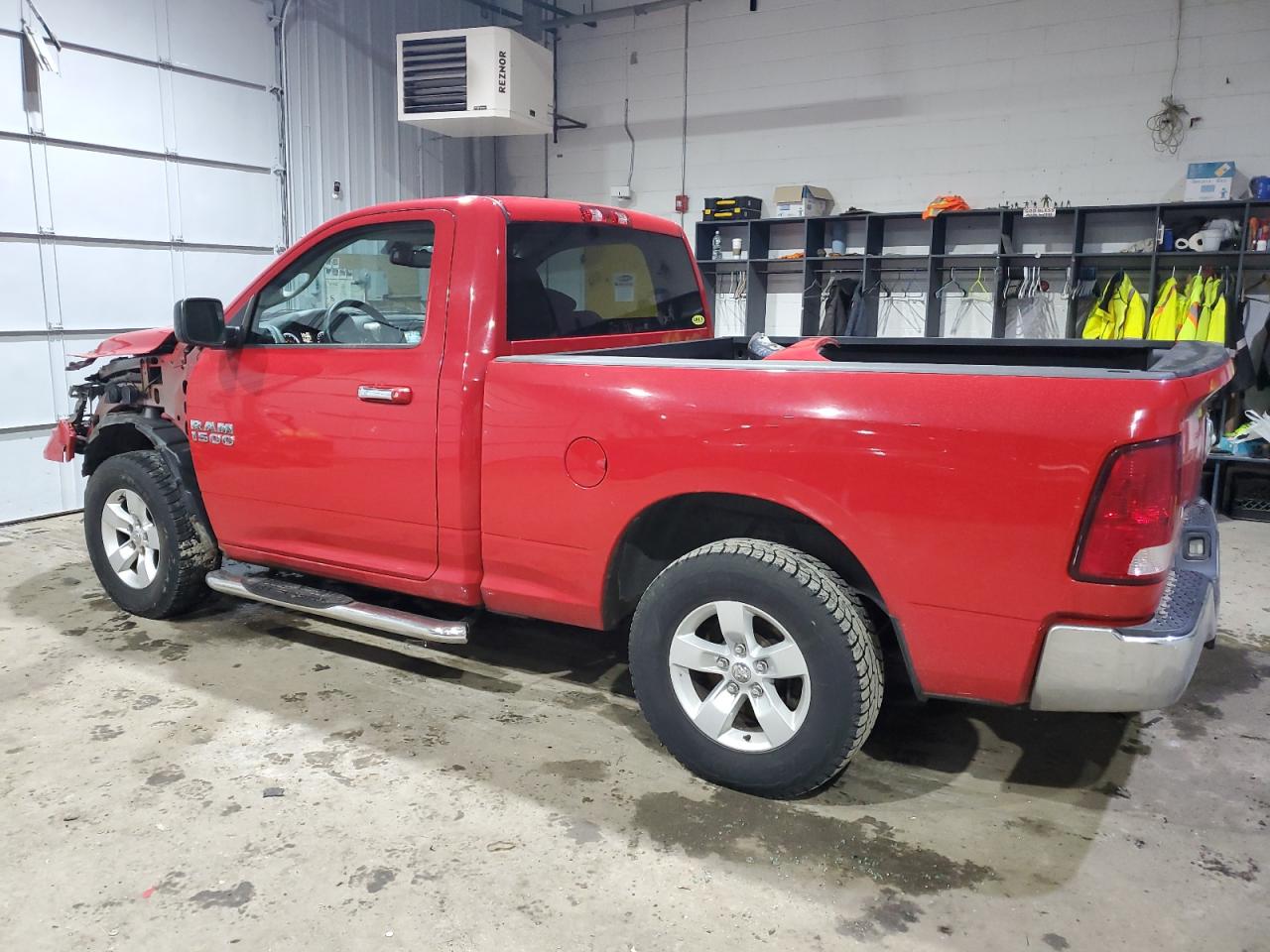 2014 RAM 1500 - Image 2