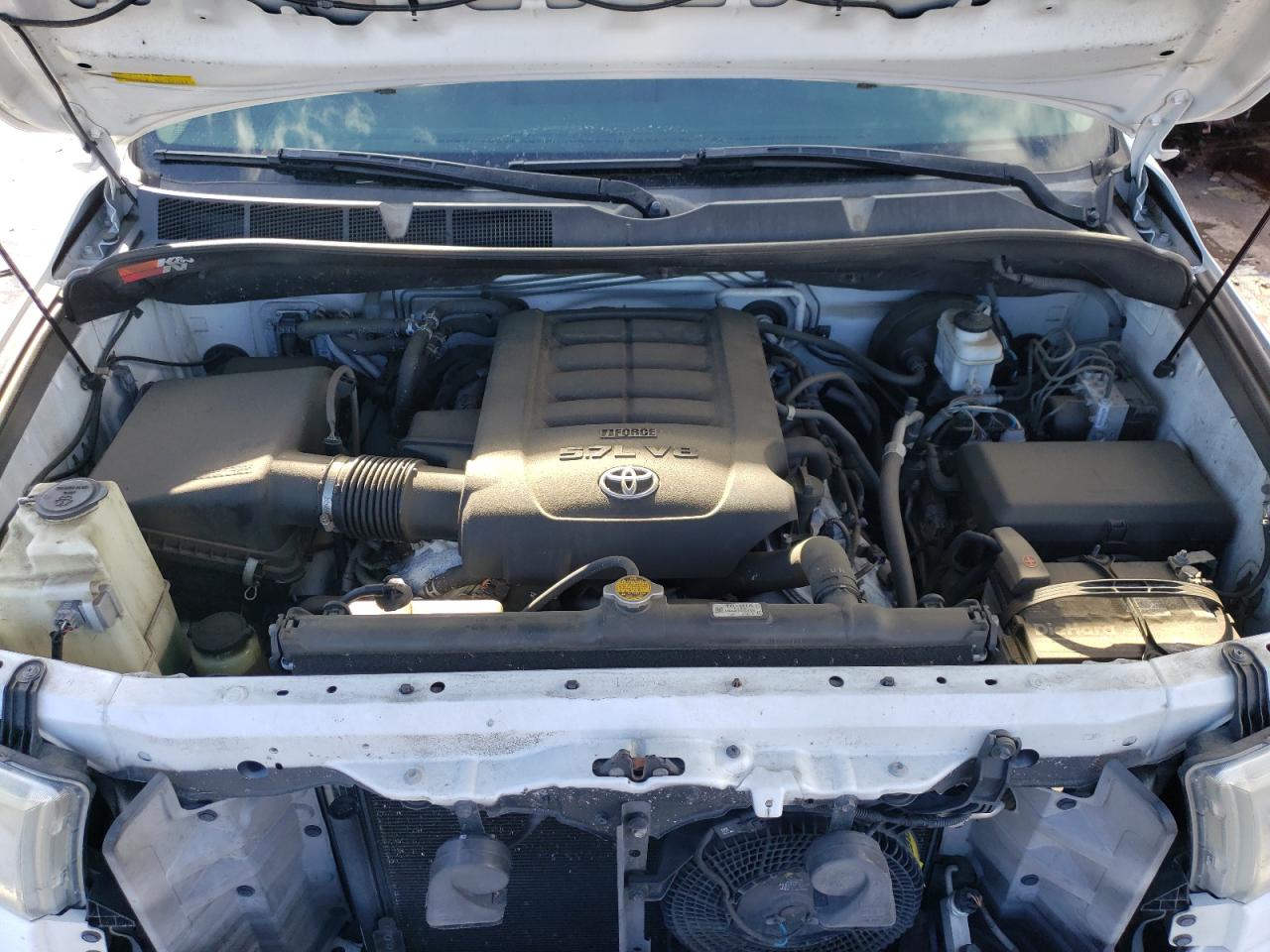 2013 Toyota Sequoia - Image 14