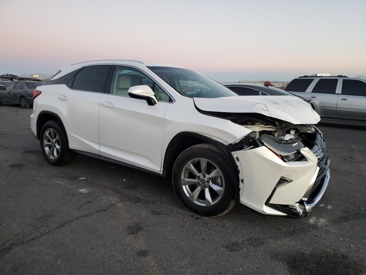 2019 Lexus RX - Image 4