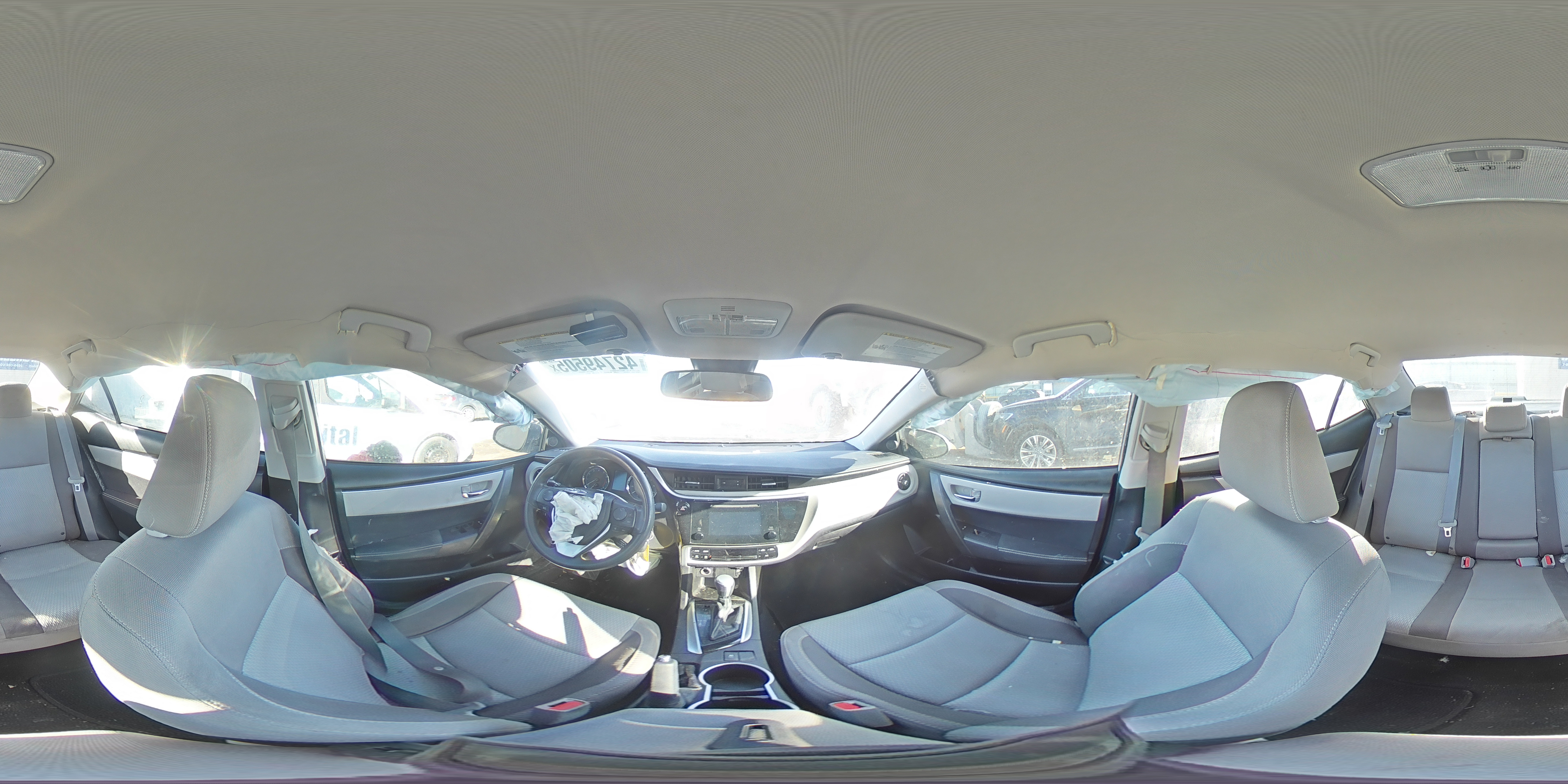 2018 Toyota Corolla - Image 12