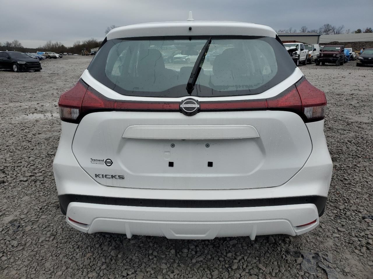 2024 Nissan Kicks - Image 6