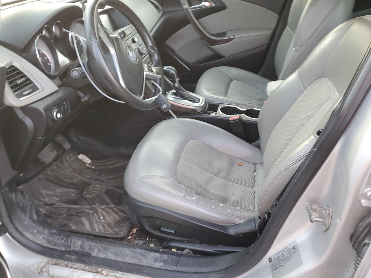 2012 Buick Verano - Image 7