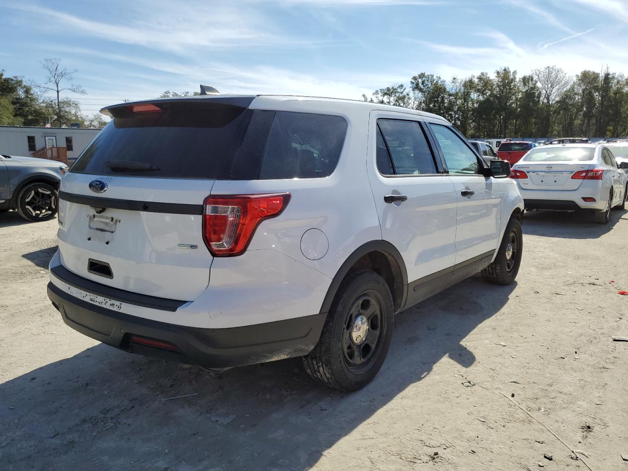 2018 Ford Explorer - Image 3