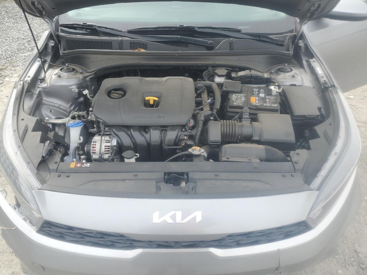 2024 Kia Forte - Image 11