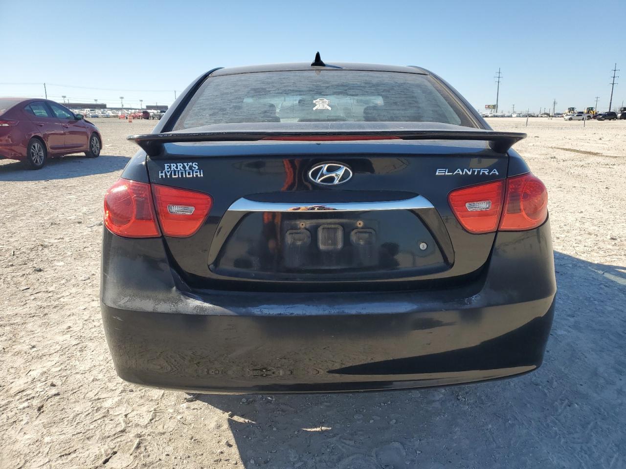 2010 Hyundai Elantra - Image 6