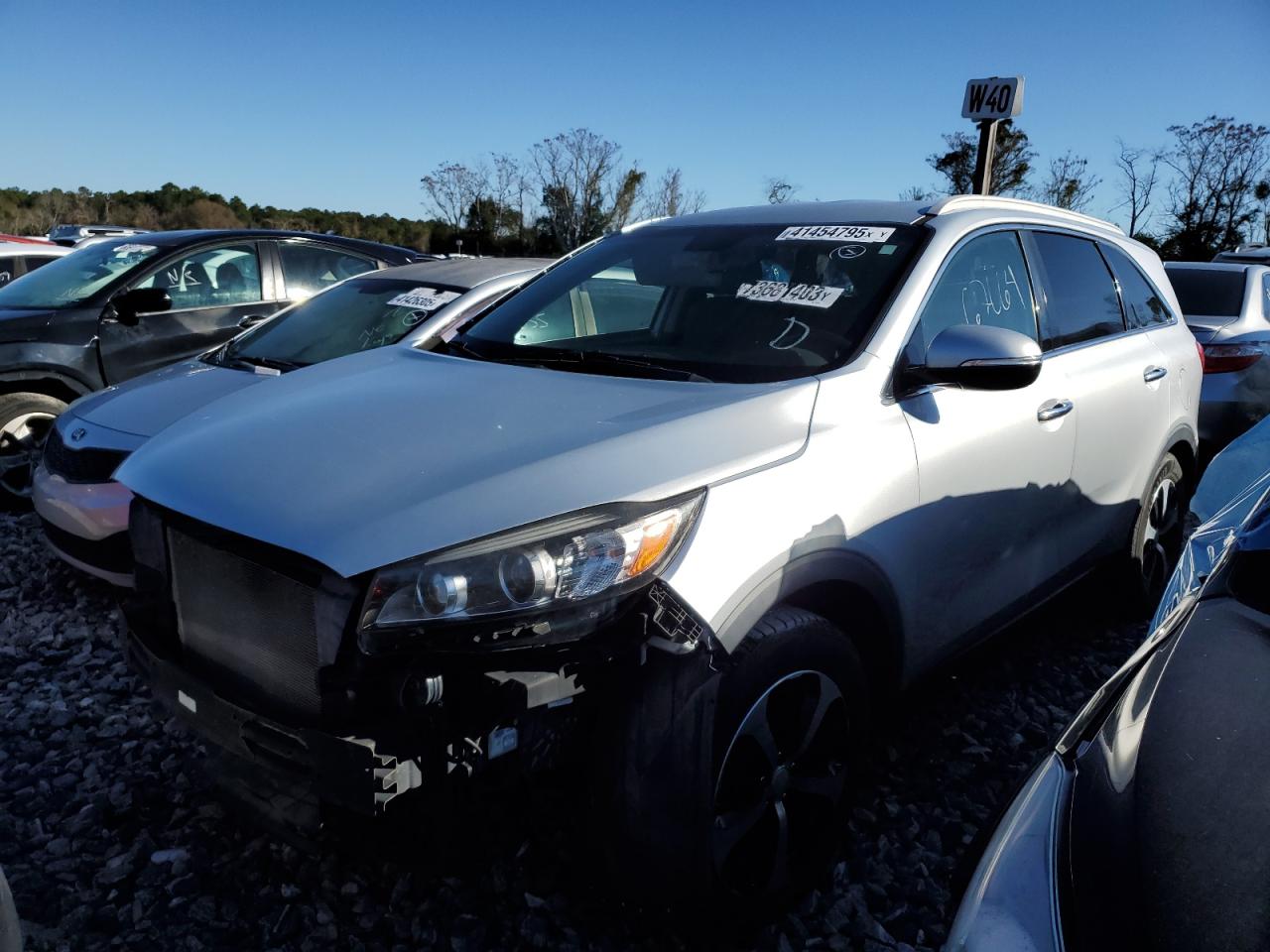 2017 Kia Sorento - Image 1